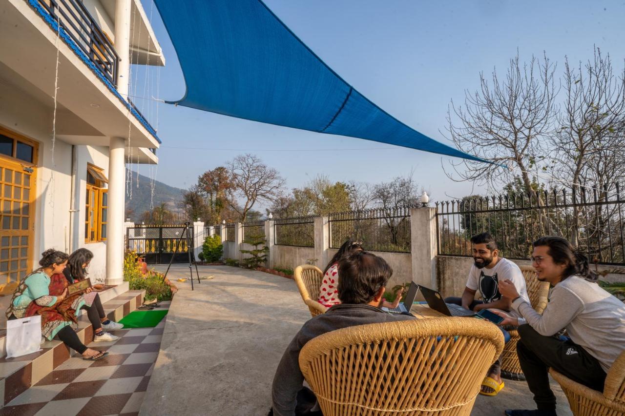 La Maison - A Boutique Bed And Breakfast Bīr Екстериор снимка