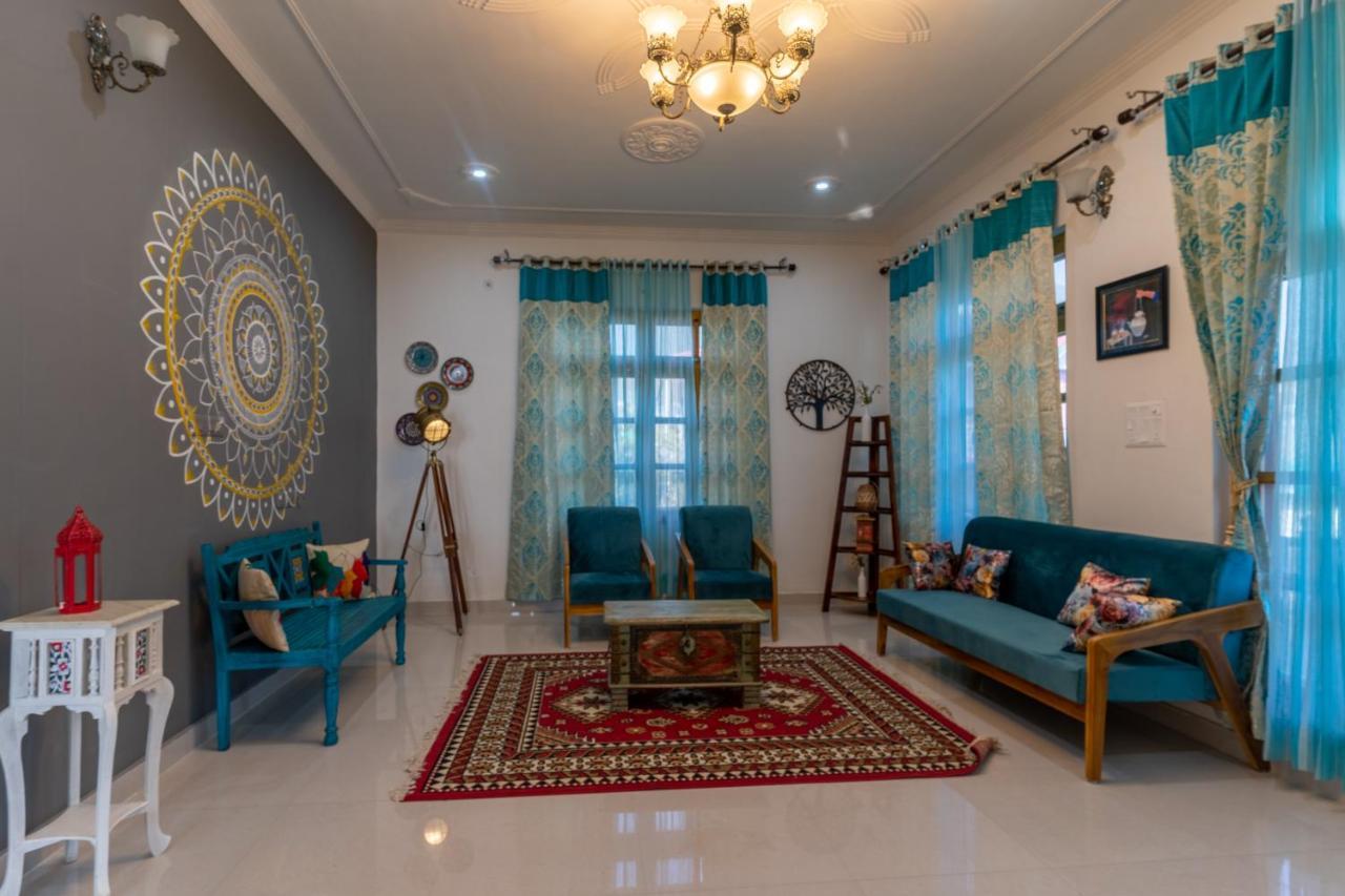 La Maison - A Boutique Bed And Breakfast Bīr Екстериор снимка
