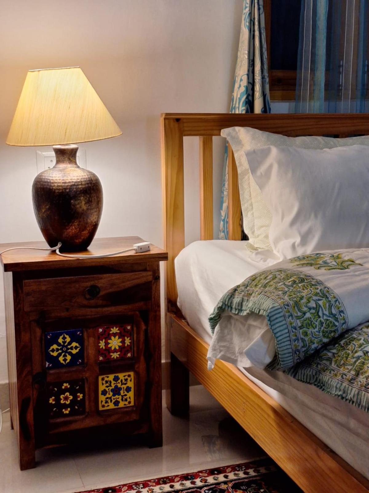 La Maison - A Boutique Bed And Breakfast Bīr Екстериор снимка