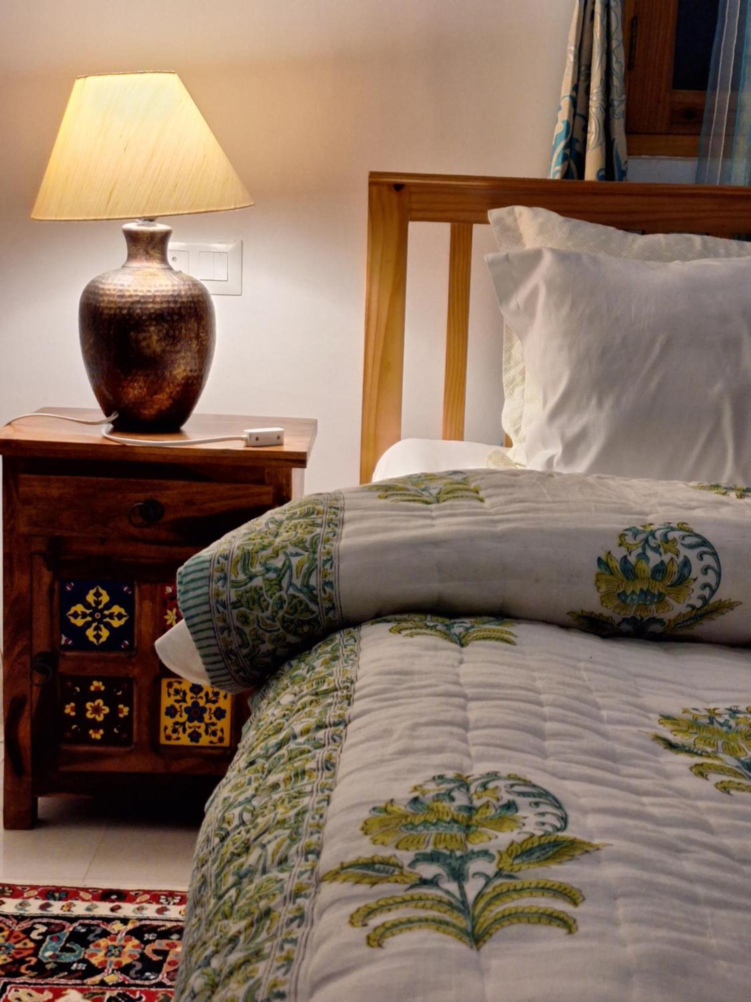 La Maison - A Boutique Bed And Breakfast Bīr Екстериор снимка
